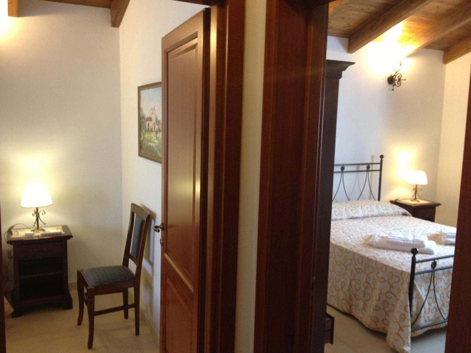 Agriturismo Masseria Quaremme Carpignano Salentino Szoba fotó