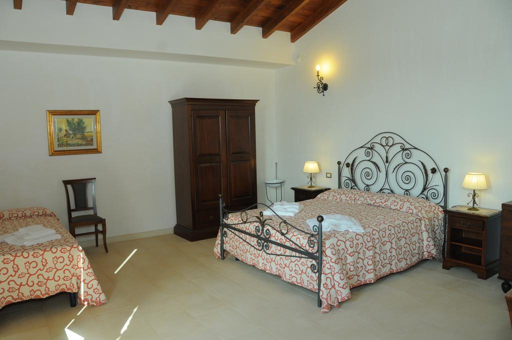 Agriturismo Masseria Quaremme Carpignano Salentino Szoba fotó